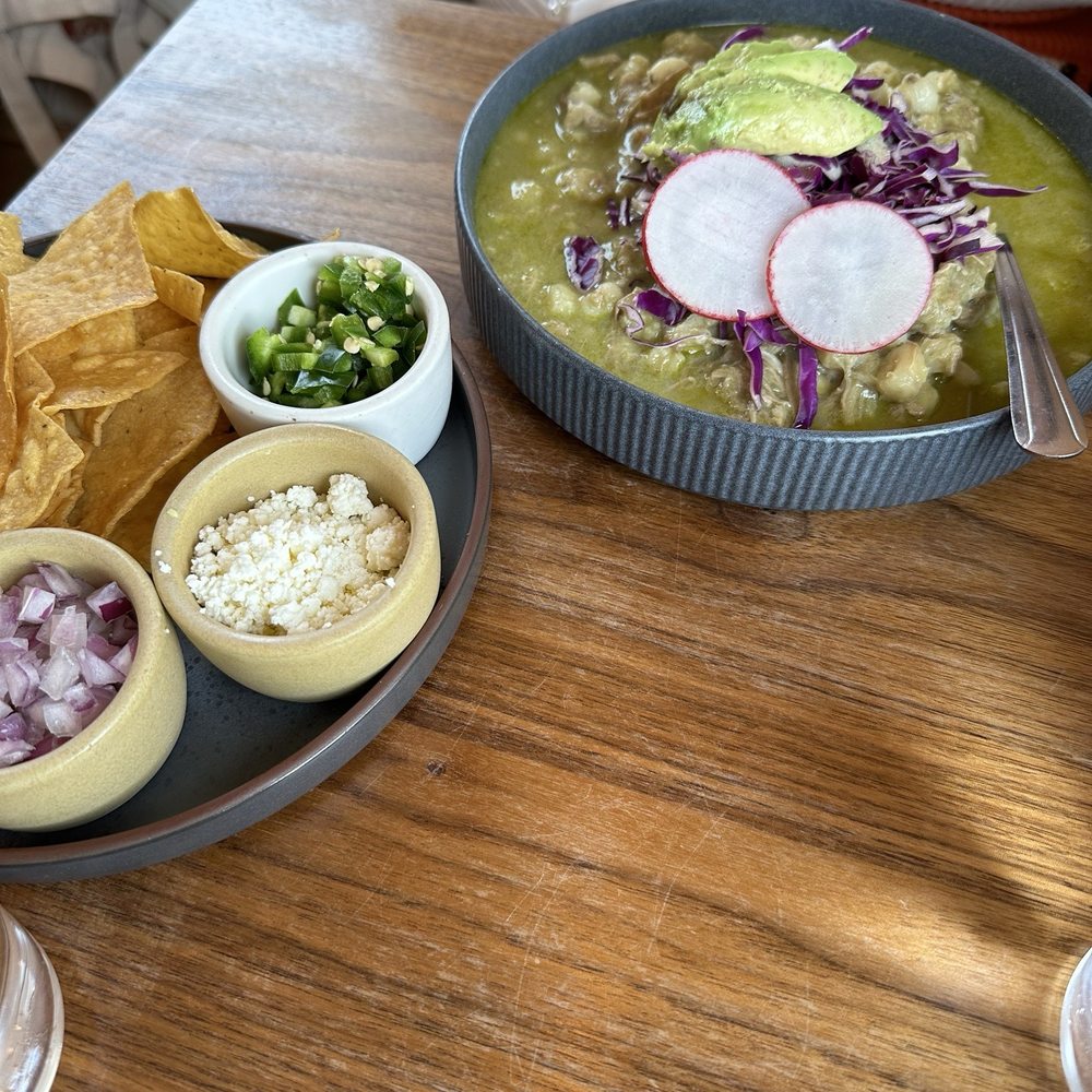 Contento Cafe - Coffee & Tea Near Me - South Salt Lake, Utah