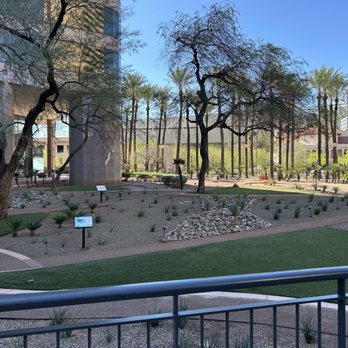 Arizona Center - Shopping Centers Near Me - Phoenix, Arizona