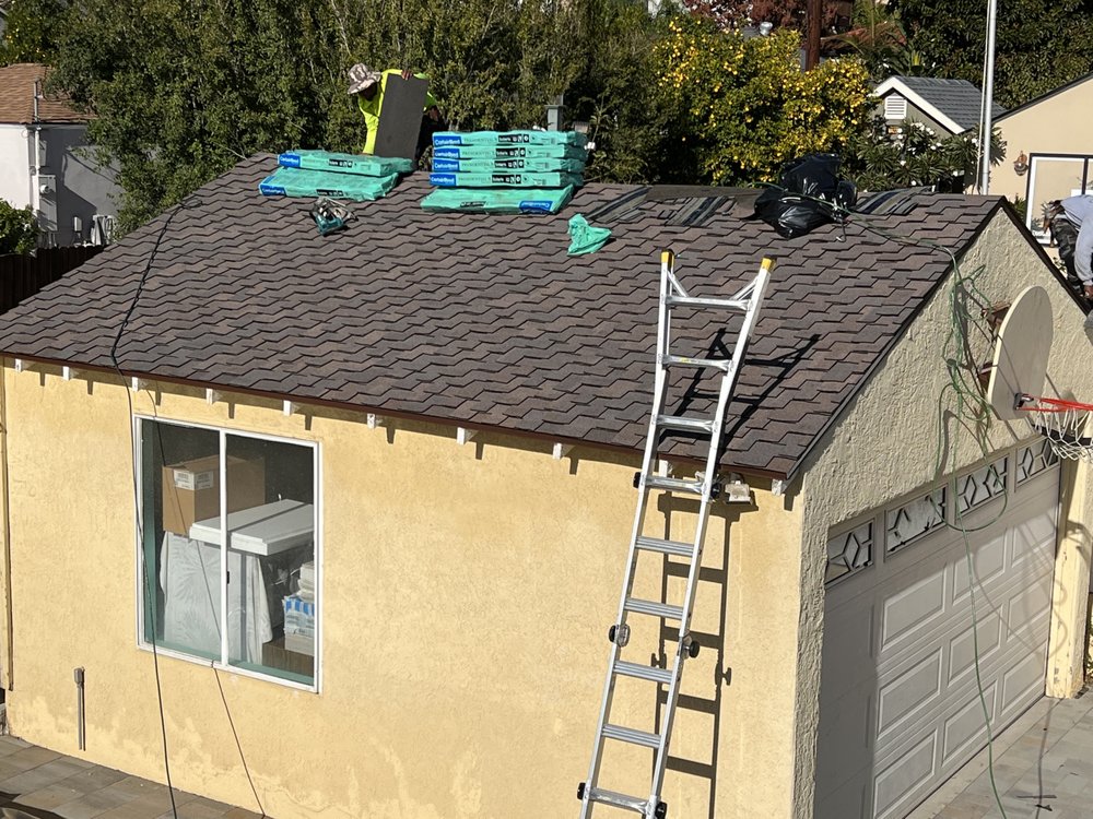 Slide of The Best West Roofing