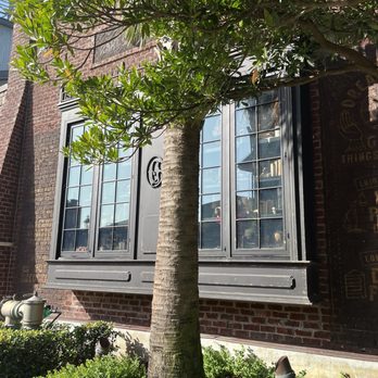 Gideon's Bakehouse - Bakeries Near Me - Orlando, Florida