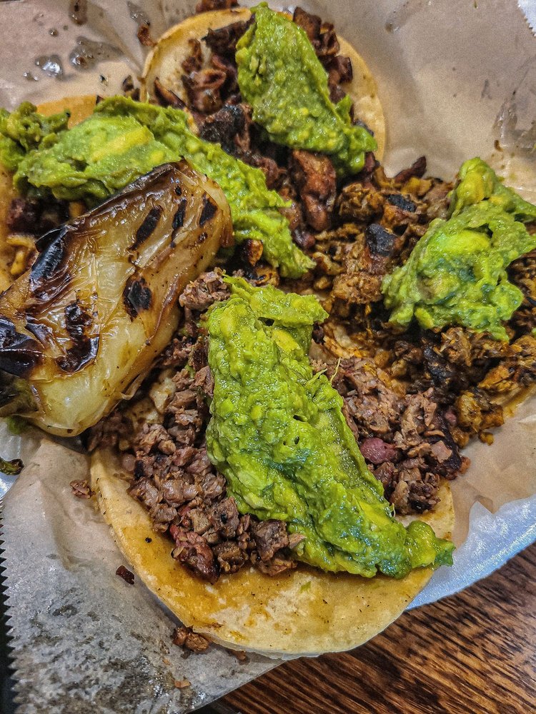 Tacos Los Cholos - Anaheim
