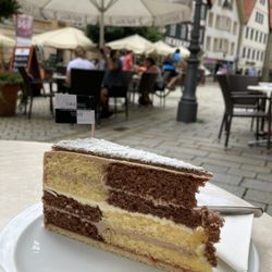 Cafe Seelos - Original Hohenzollern Torte
