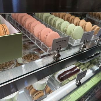 Bouchon Bakery - $5.75 per macaron - Bakeries Near Me - Yountville, California Bouchon Bakery - $5.75 per macaron - Bakeries Near Me - Yountville, California