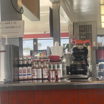 Steve's CharBurger - Hot coffee and condiments - Burgers Near Me - Torrance, California