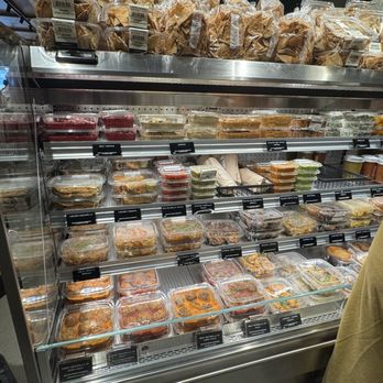 Erewhon Manhattan Beach - Sides to go - Grocery Near Me - Manhattan Beach, California Erewhon Manhattan Beach - Sides to go - Grocery Near Me - Manhattan Beach, California