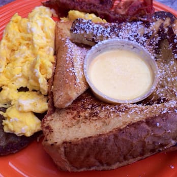 Janik's Cafe - French Toast - Breakfast & Brunch Near Me - Chicago, Illinois