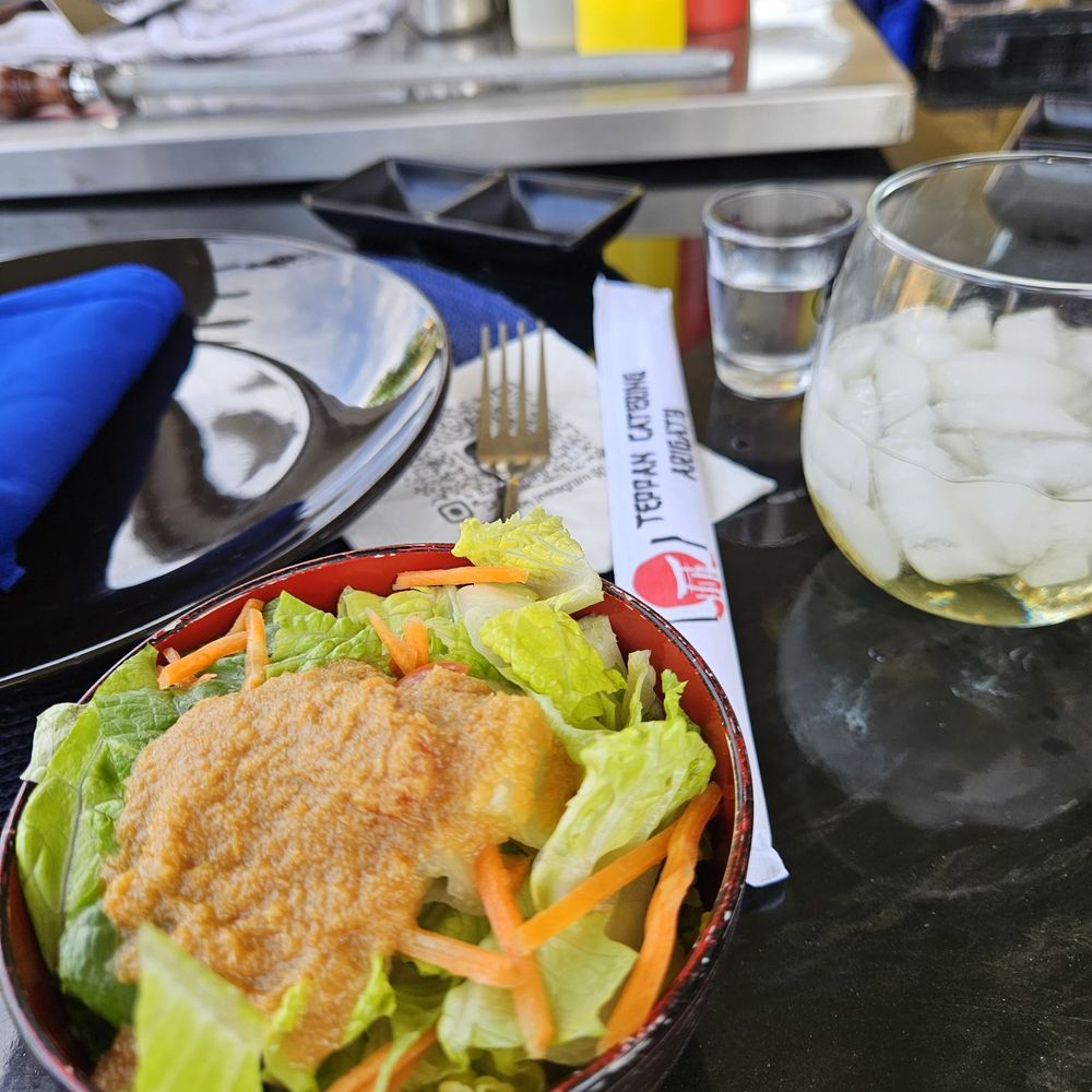 Teppan Catering Arigato - Salad - Caterers Near Me Teppan Catering Arigato - Salad - Caterers Near Me