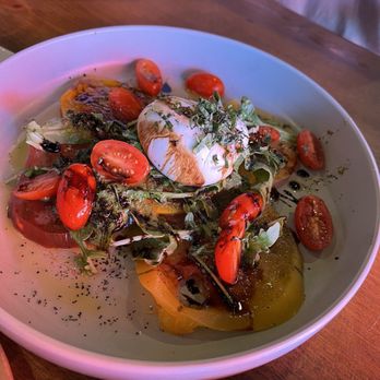 Alehouse & Bistro - Wine Bars Near Me - Gilroy, California Alehouse & Bistro - Wine Bars Near Me - Gilroy, California