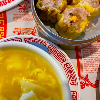 Canton Palace Chinese Restaurant - soup and dumplings - Dim Sum Near Me - Miami, Florida