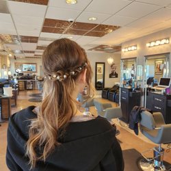 Velarde Salon & Spa
