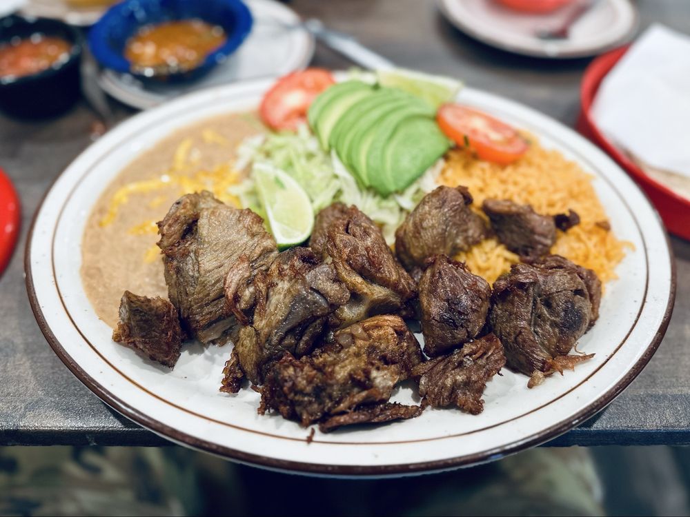 Nando’s Mexican Restaurant