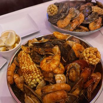 Ocean 9 Crab - Combo Bucket 1 - Seafood Near Me - Antioch, California Ocean 9 Crab - Combo Bucket 1 - Seafood Near Me - Antioch, California