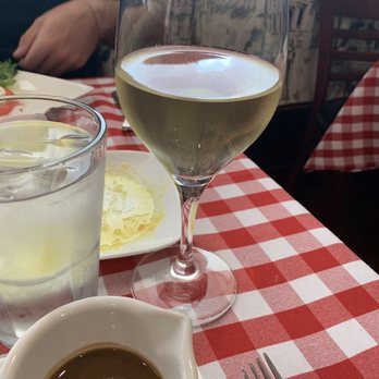 Pazzo Pomodoro - Riesling - Pizza Near Me - Vienna, Virginia