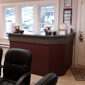 Salon Ef-Fekts - Our reception desk - Hair Salons Near Me - Burien, Washington Salon Ef-Fekts - Our reception desk - Hair Salons Near Me - Burien, Washington