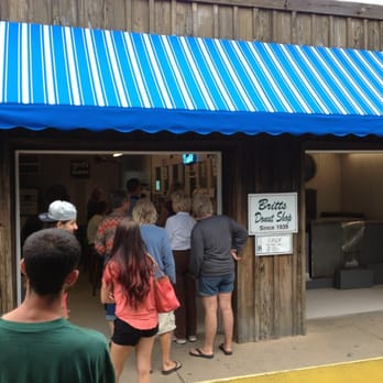 Britt's Donuts - Outside the shop. - Donuts Near Me - Carolina Beach, North Carolina