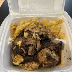 Halfway Tree Jamaican Restaurant - Mac & Cheese and Jerk Chicken