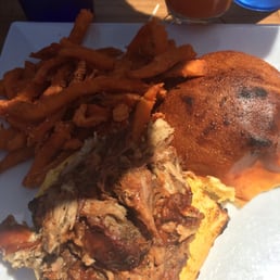 Pulled Pork Sandwich