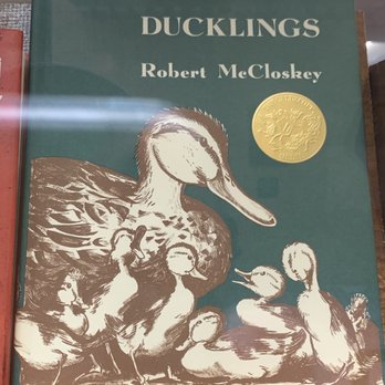 Commonwealth Books - Make Way for Ducklings - Bookstores Near Me - Boston, Massachusetts