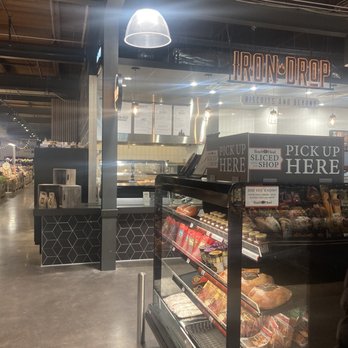 Fresh Thyme Market - Grocery Near Me - Saint Louis, Missouri