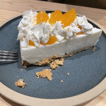 Zen Sanuki Udon - Mandarins cake - Japanese Near Me - Scarborough, Ontario Zen Sanuki Udon - Mandarins cake - Japanese Near Me - Scarborough, Ontario