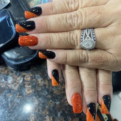 Lanza Nail - Nails by Michelle come see her she is great
