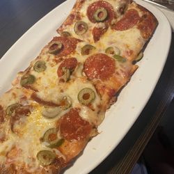 They Say Restaurant - Pepperoni Flatbread add green olives