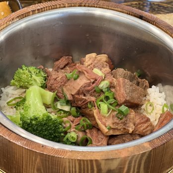 Fun Station - Beef brisket bucket rice - Noodles Near Me - Honolulu, Hawaii