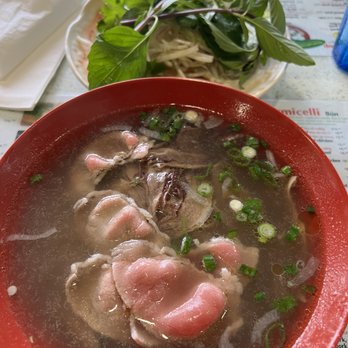 Pho Ba Co - Rare steak , well done chuncky flank , and brisket pho - Vietnamese Near Me - Irvine, California