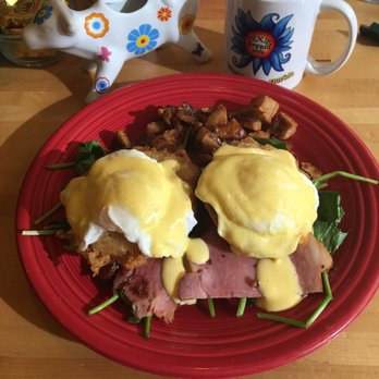 Dixie Cream Cafe - Fried green tomatoes Benedict - Coffee & Tea Near Me - Windermere, Florida