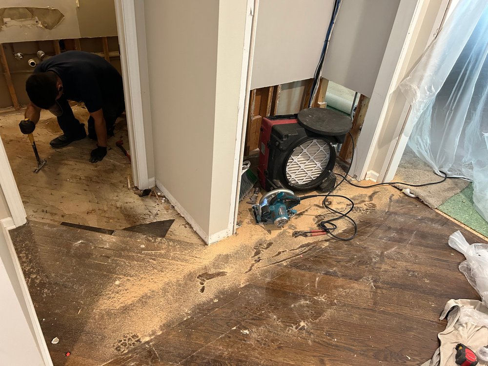 Slide of Emergency Plumbing