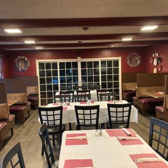 Aloy's Italian Restaurant - Italian Near Me - Poughkeepsie, New York Aloy's Italian Restaurant - Italian Near Me - Poughkeepsie, New York