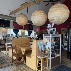 Bunny & Clyde's Corner Cafe - Vibes