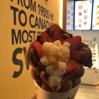 Golden Bubbles - Waffles Near Me - Toronto, Ontario