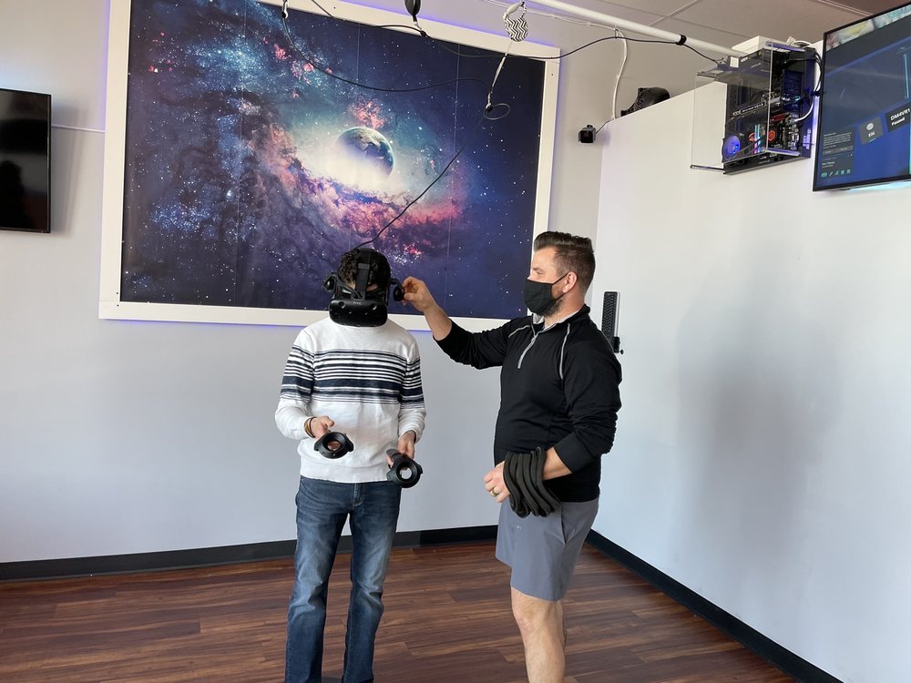 DIMENSION4 VR Updated October 2024 2221 State St, New Albany