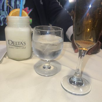 Delta's - Soul Food Near Me - New Brunswick, New Jersey