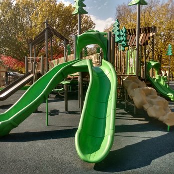 Rollingbrook Park - Playground - Parks Near Me - Bloomington, Illinois