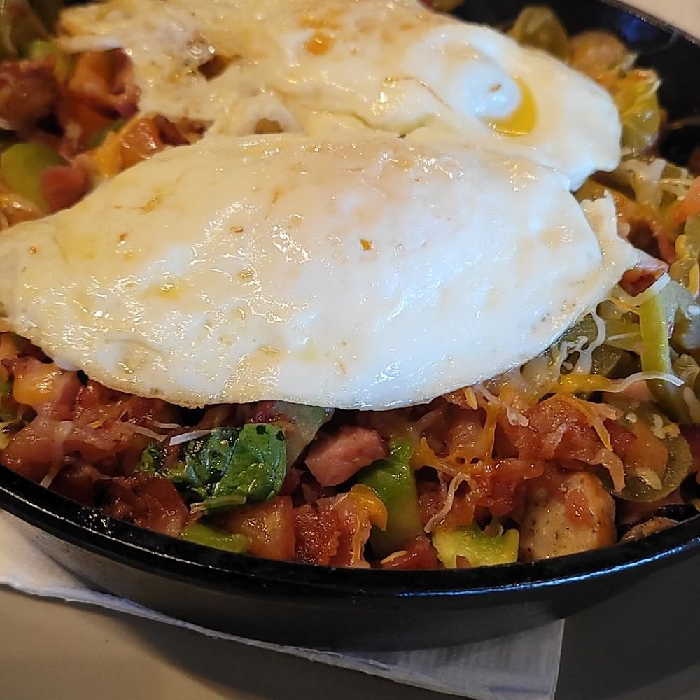 Haven Haus Cafe - Meat lover skillet - Breakfast & Brunch Near Me - Temecula, California