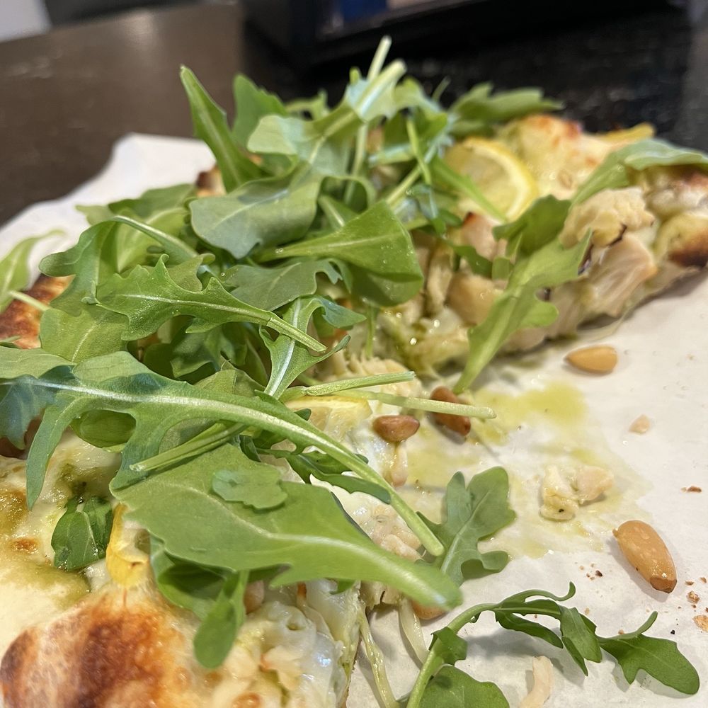 Lemon pizza? I'll try anything I guess...