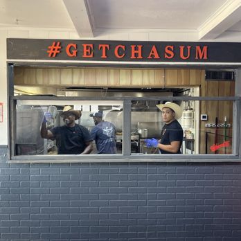 Broken G BBQ - Getchasum (Get you some). Anthony's slogan. - Barbeque Near Me - Waco, Texas