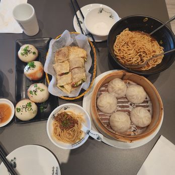 Long’s Noodle - Dim Sum Near Me - Richmond, British Columbia