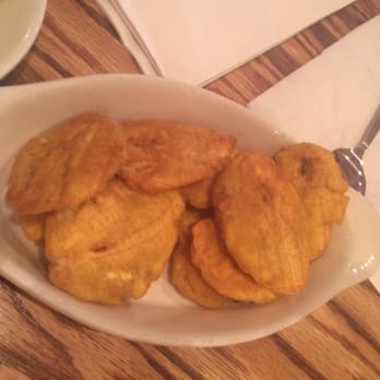Mi Castillo Ecuatoriano - Great fried bananas! - Latin American Near Me - Brooklyn, New York