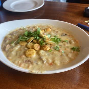 Dogfish Head Brewings & Eats - Crab and corn chowder - American Near Me - Rehoboth Beach, Delaware Dogfish Head Brewings & Eats - Crab and corn chowder - American Near Me - Rehoboth Beach, Delaware