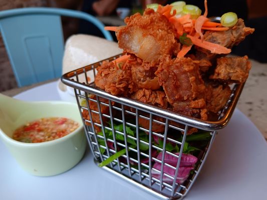 Thailand’s Center Point by null