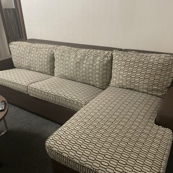 Quality Suites - Hotels Near Me - Lansing, Michigan Quality Suites - Hotels Near Me - Lansing, Michigan
