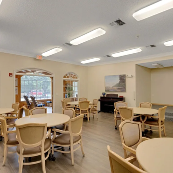 Carriage Inn Conroe - Retirement Homes Near Me - Conroe, Texas Carriage Inn Conroe - Retirement Homes Near Me - Conroe, Texas