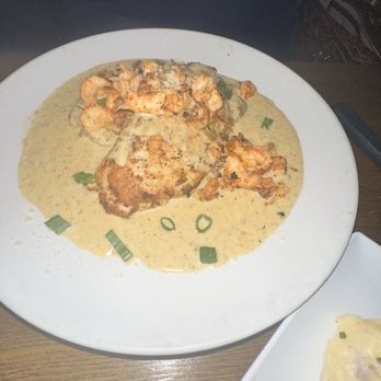 Luna Bar & Grill - Chicken Ella - Bars Near Me - Lake Charles, Louisiana Luna Bar & Grill - Chicken Ella - Bars Near Me - Lake Charles, Louisiana