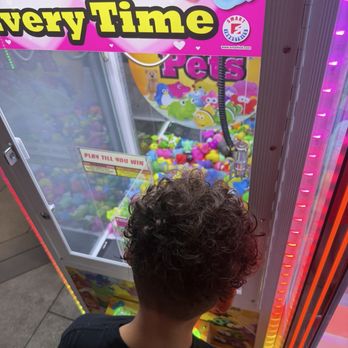 Wally Wombats - Claw game - Indoor Playcenter Near Me - Las Vegas, Nevada Wally Wombats - Claw game - Indoor Playcenter Near Me - Las Vegas, Nevada
