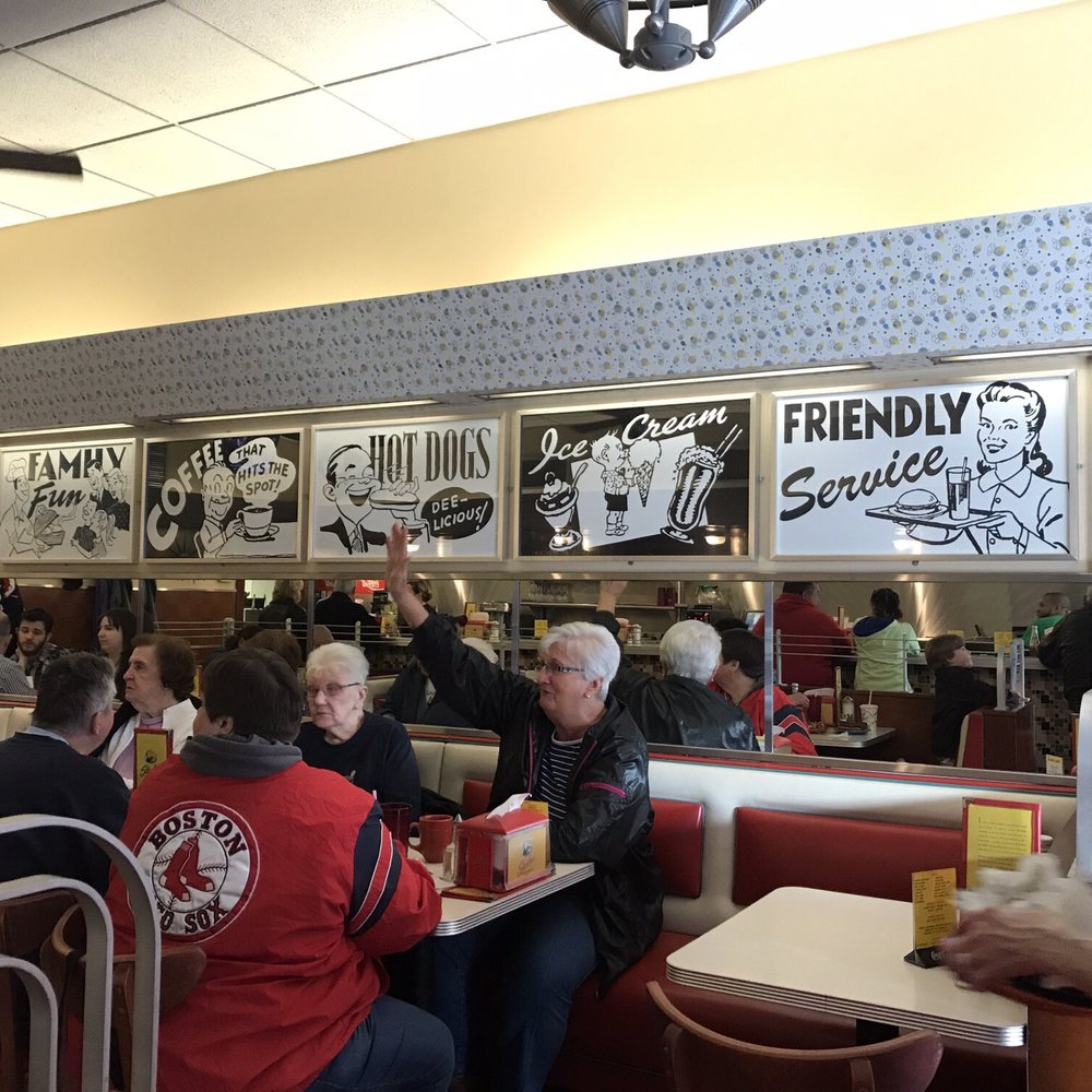 Stanley's Restaurant - Seafood Near Me - Central Falls, Rhode Island