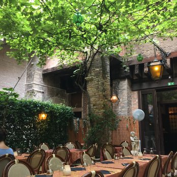 Vino Vino - Italian Near Me - Venezia, VE Vino Vino - Italian Near Me - Venezia, VE