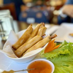 Shrimp rolls